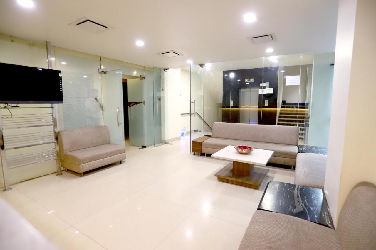 Hotel Blue Pearl Бхопал Экстерьер фото